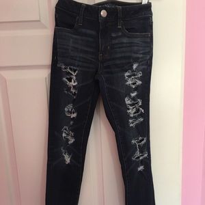 AEO jeans size 2 super stretchy